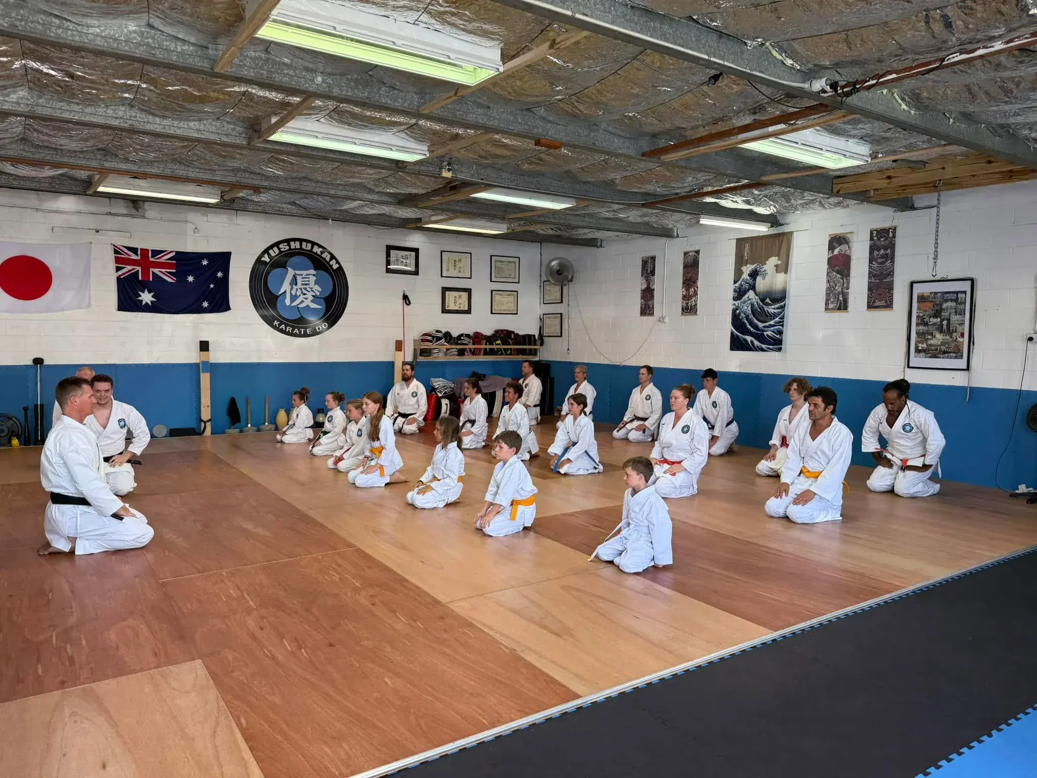 Kids training with control at the Yushukan Honbu Dojo